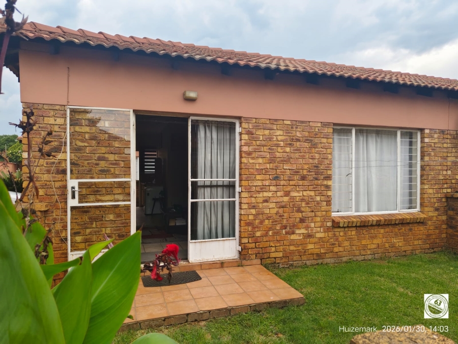 2 Bedroom Property for Sale in Vaalpark Free State